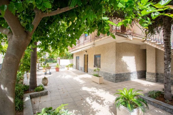 appartamento in vendita a Bova Marina in zona Fondo Vena