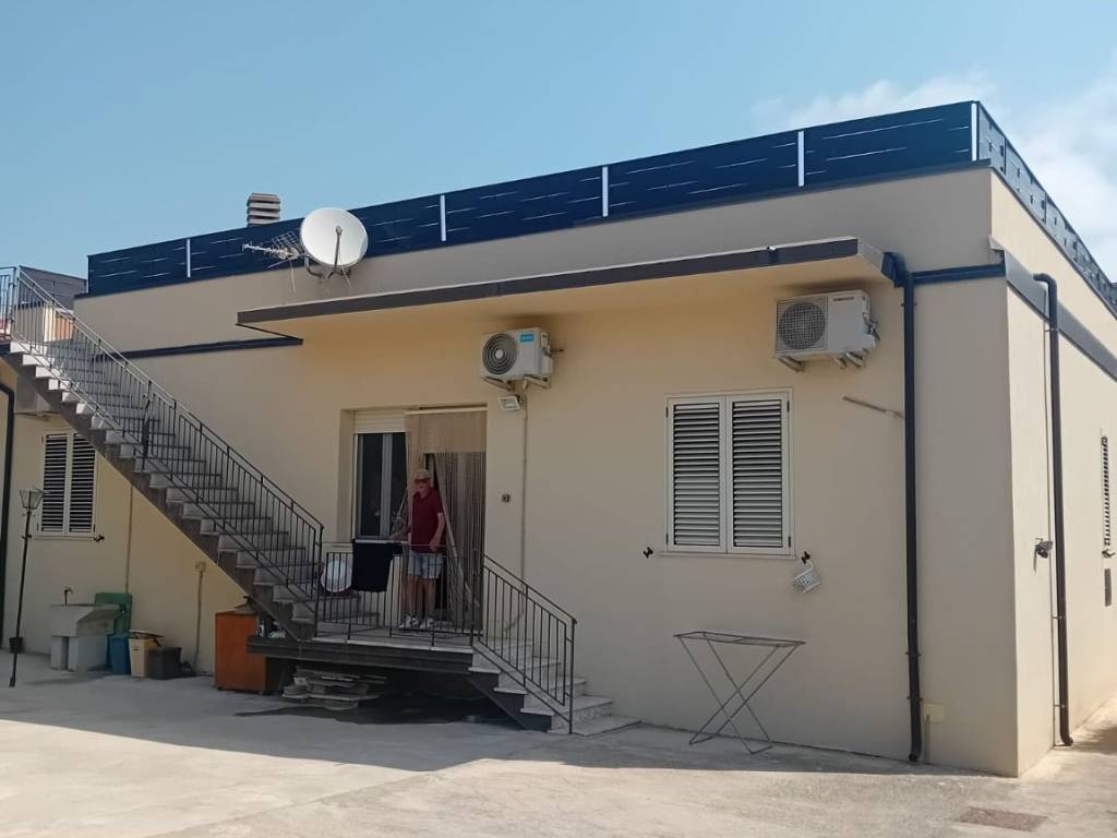 casa indipendente in vendita a Bruzzano Zeffirio