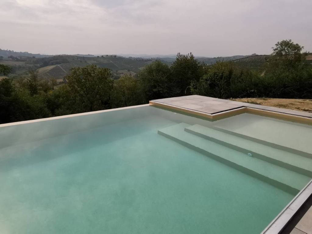 locale di sgombero in vendita ad Agliano Terme