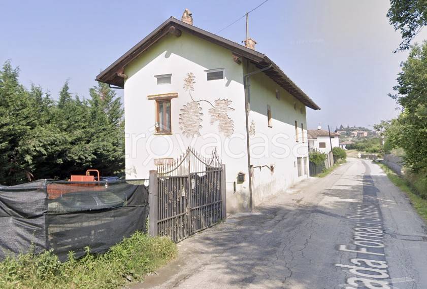 trivano in vendita ad Agliano Terme