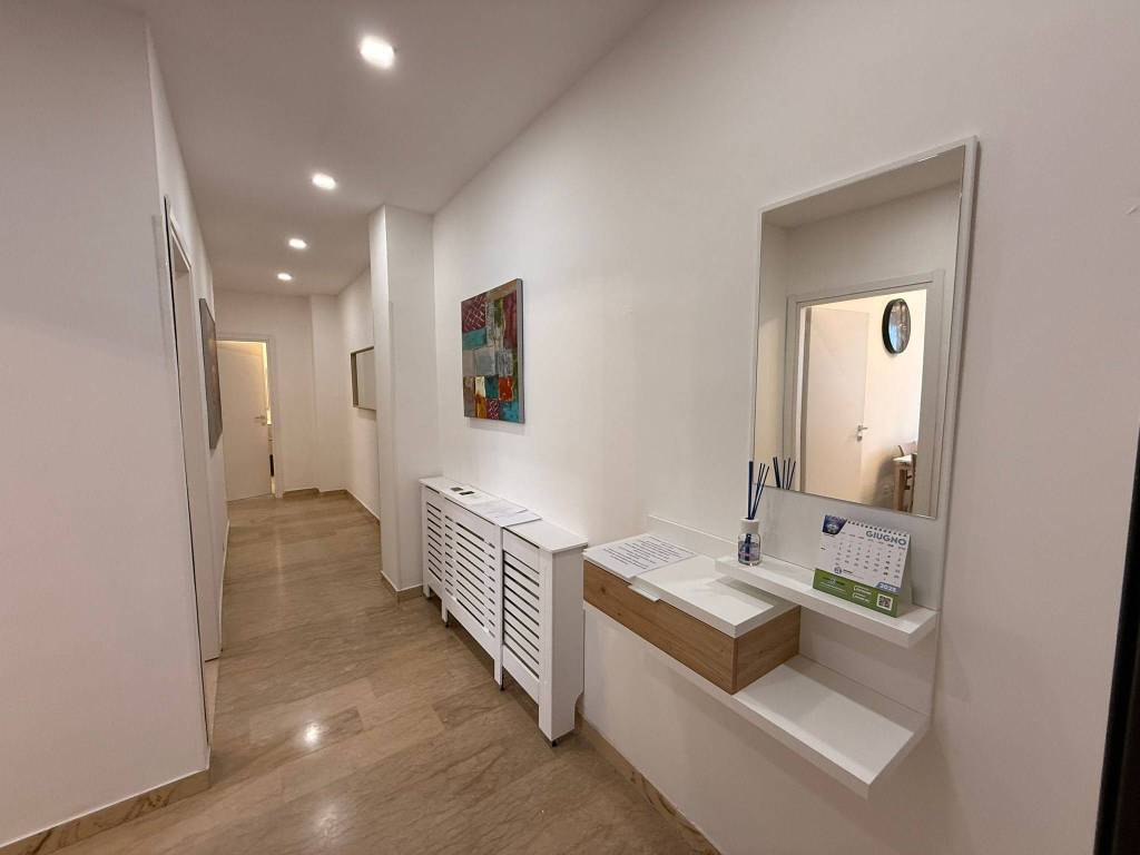 appartamento in vendita ad Agliano Terme in zona Agliano