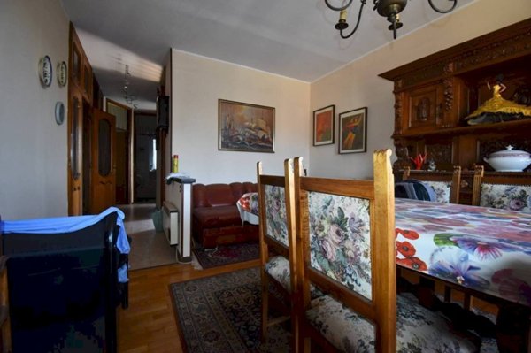 appartamento in vendita ad Agliano Terme in zona Agliano