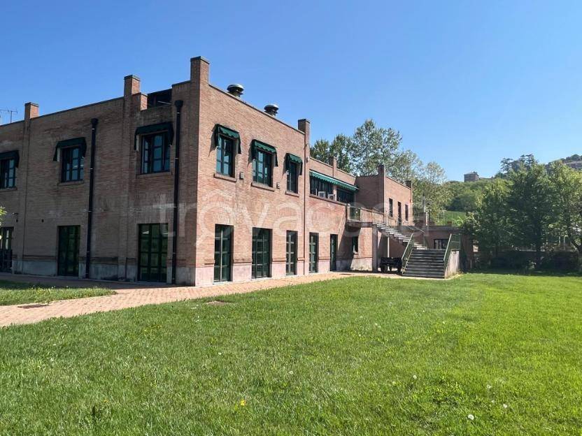 casa indipendente in vendita ad Agliano Terme