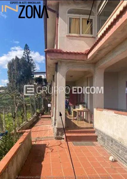 appartamento in vendita a Camini in zona Ellera