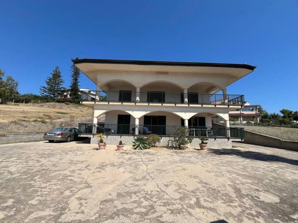 casa indipendente in vendita a Camini in zona Ellera