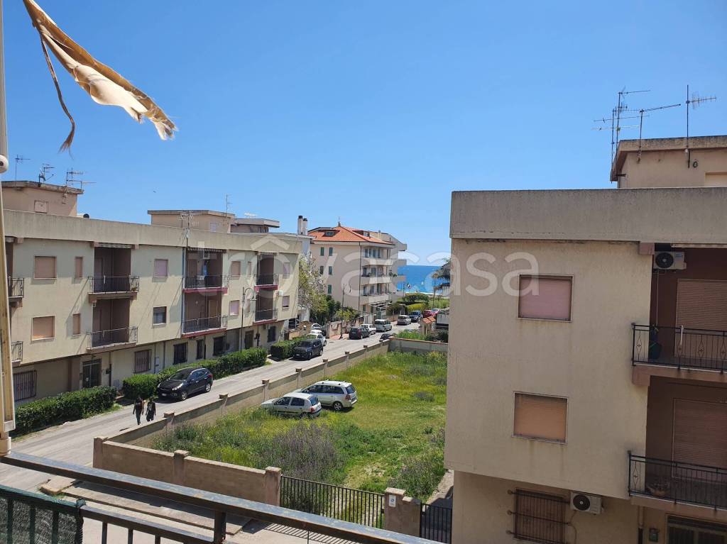 appartamento in vendita a Caulonia