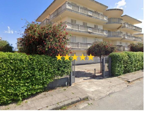 appartamento in vendita a Caulonia