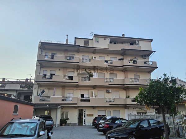 appartamento in vendita a Caulonia