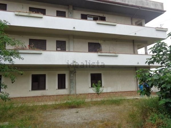 appartamento in vendita a Caulonia