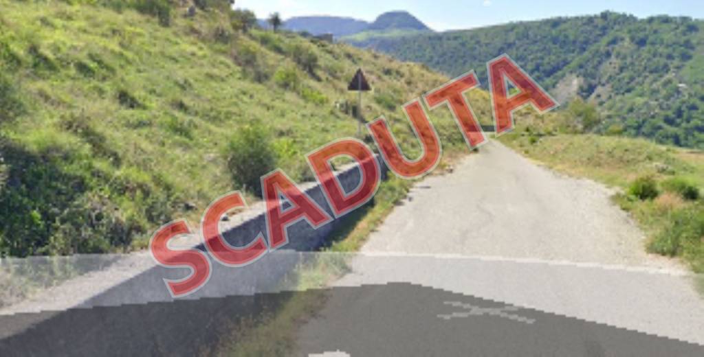 appartamento in vendita a Caulonia