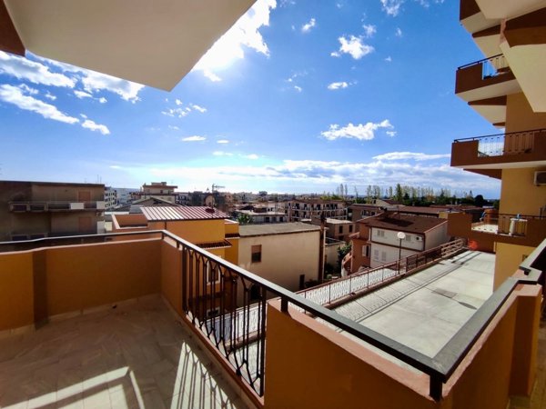 appartamento in vendita a Caulonia