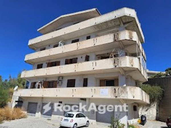 appartamento in vendita a Caulonia