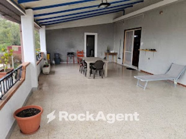 appartamento in vendita a Caulonia