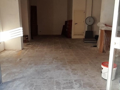 negozio in vendita a Cinquefrondi