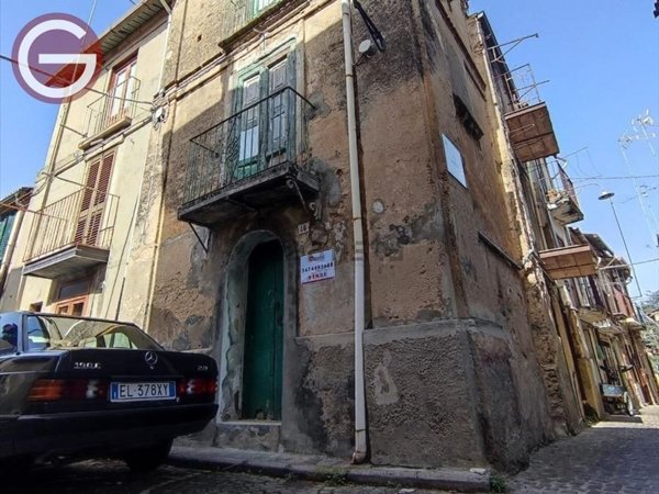 casa indipendente in vendita a Cinquefrondi