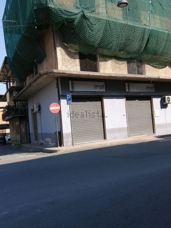 locale commerciale in vendita a Cinquefrondi