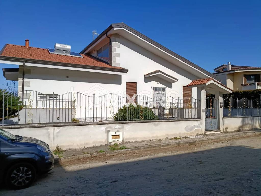 casa indipendente in vendita a Cinquefrondi