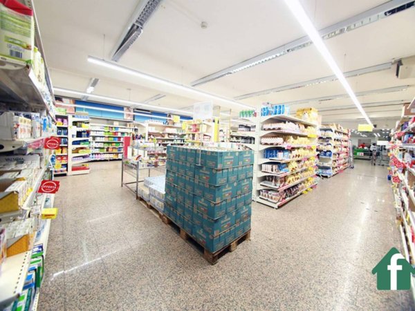 negozio in vendita a Cittanova