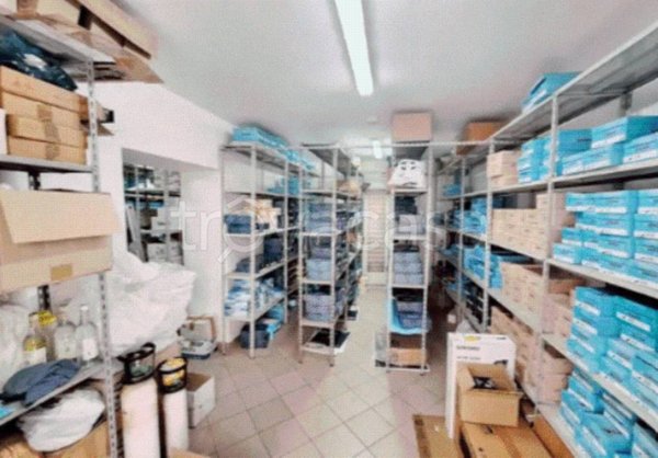 locale commerciale in vendita a Cittanova