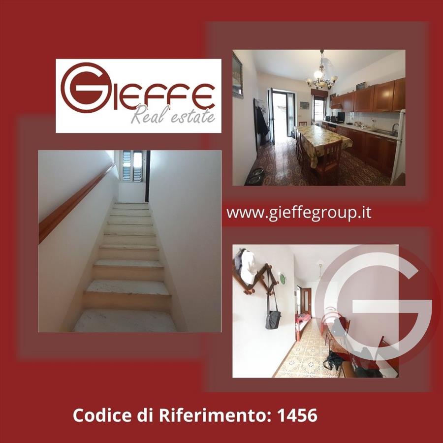 casa indipendente in vendita a Cittanova