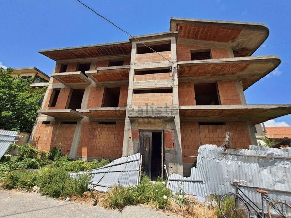 casa indipendente in vendita a Cittanova