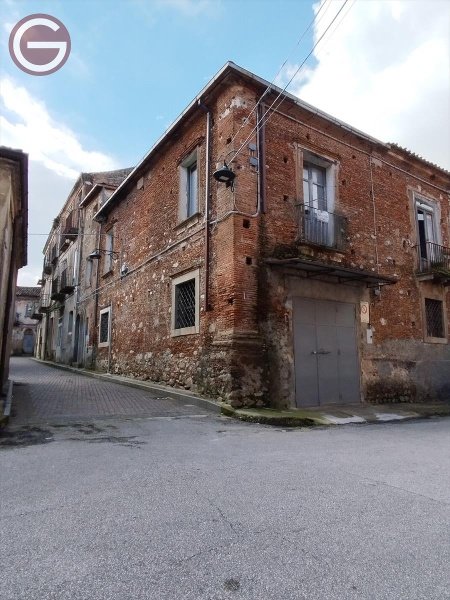 casa indipendente in vendita a Cittanova