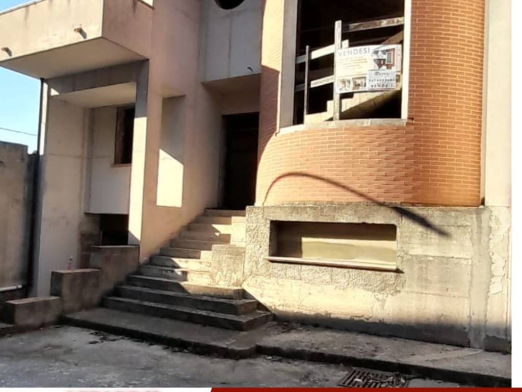 casa indipendente in vendita a Cittanova