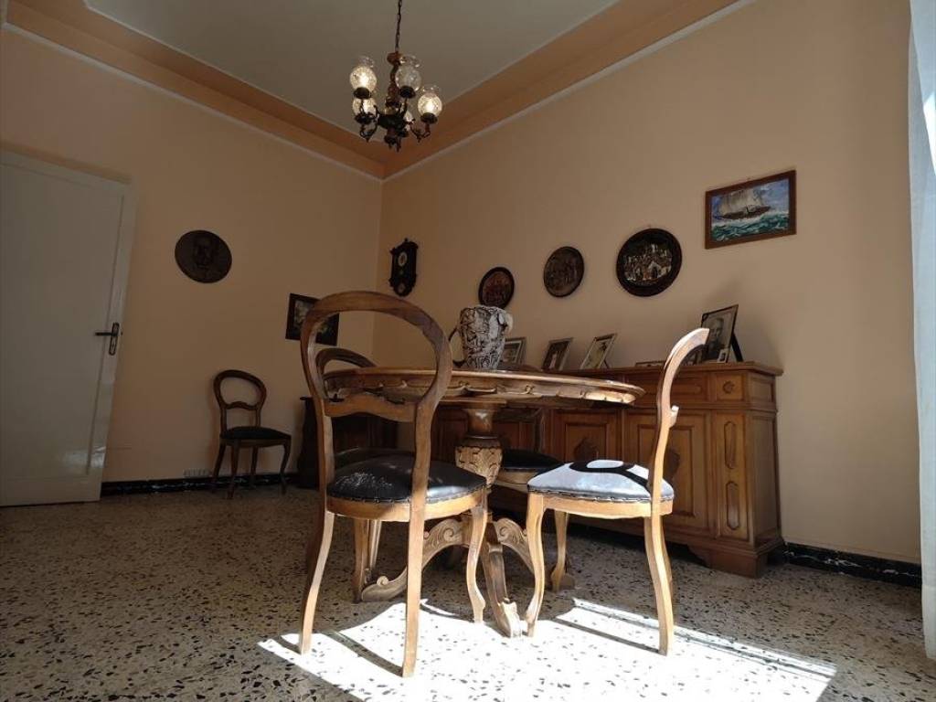 casa indipendente in vendita a Cittanova