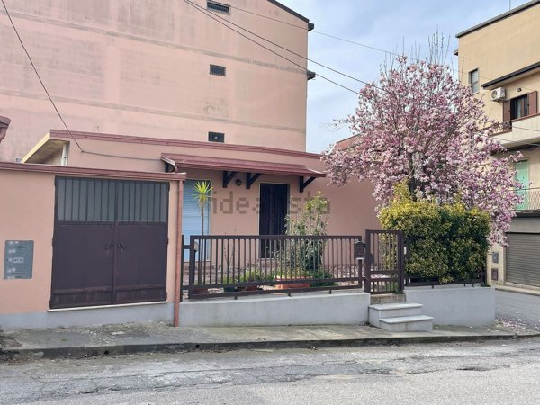 casa semindipendente in vendita a Cittanova