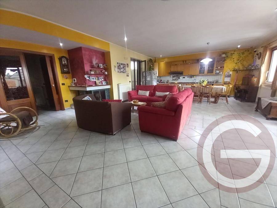 casa indipendente in vendita a Cittanova