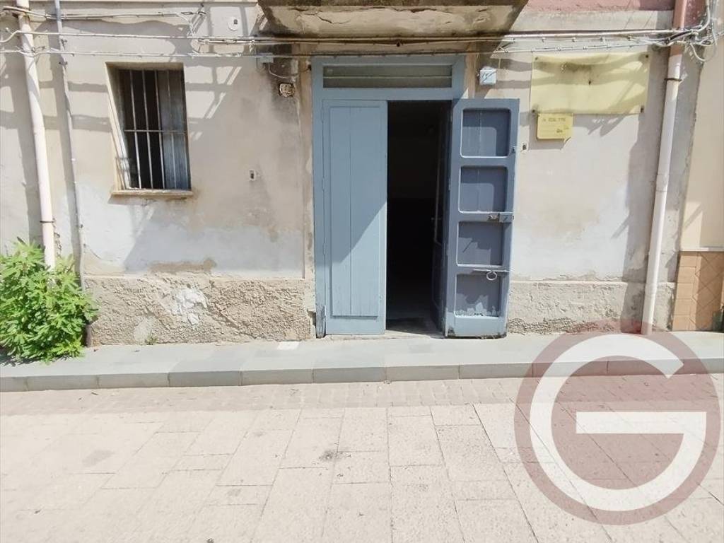 locale commerciale in vendita a Cittanova