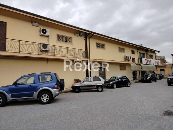 locale commerciale in vendita a Cittanova