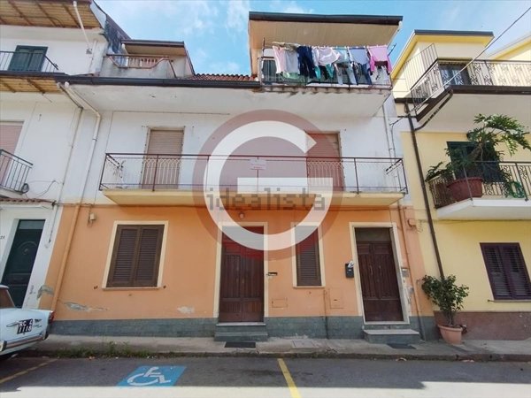 casa indipendente in vendita a Cittanova