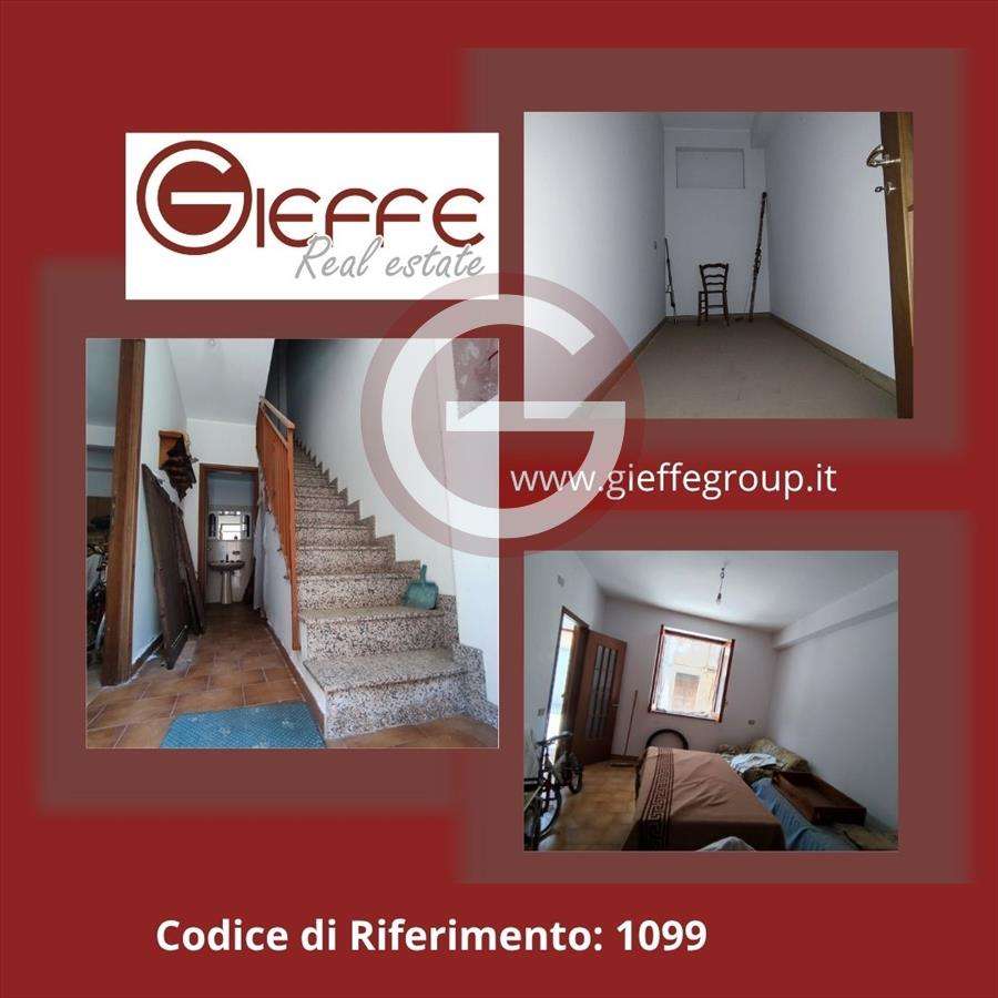 casa indipendente in vendita a Cittanova