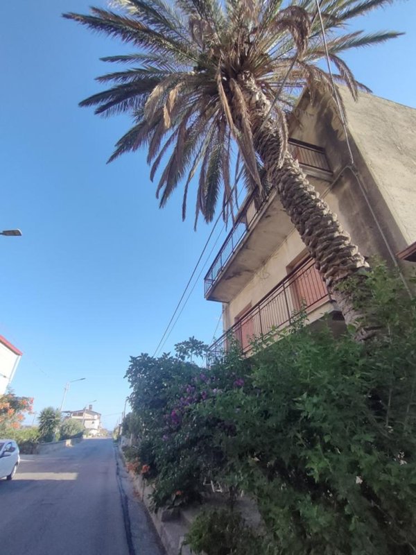 casa indipendente in vendita a Condofuri