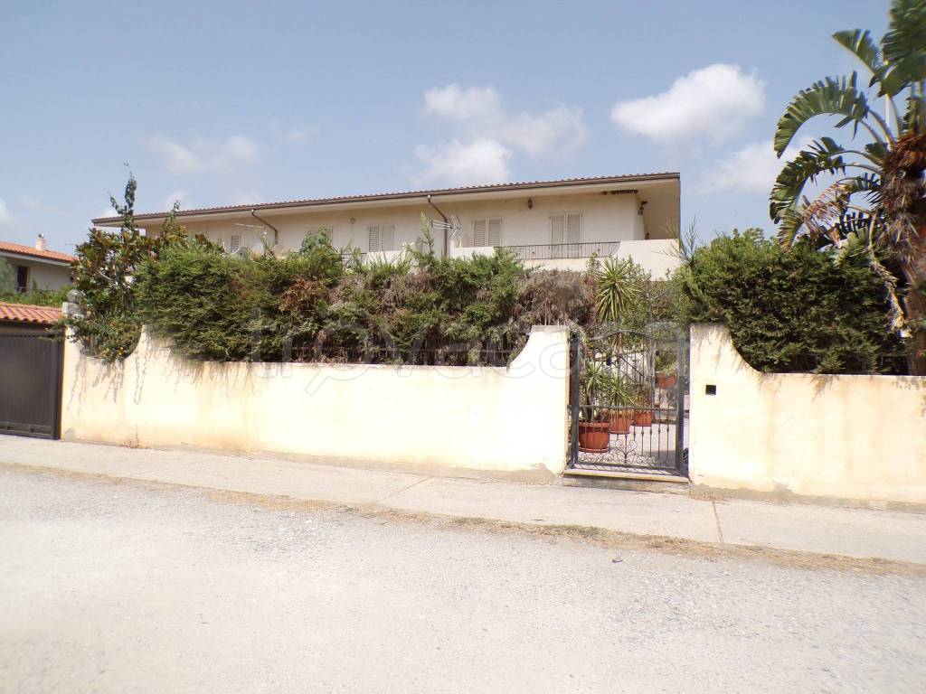 casa indipendente in vendita a Condofuri