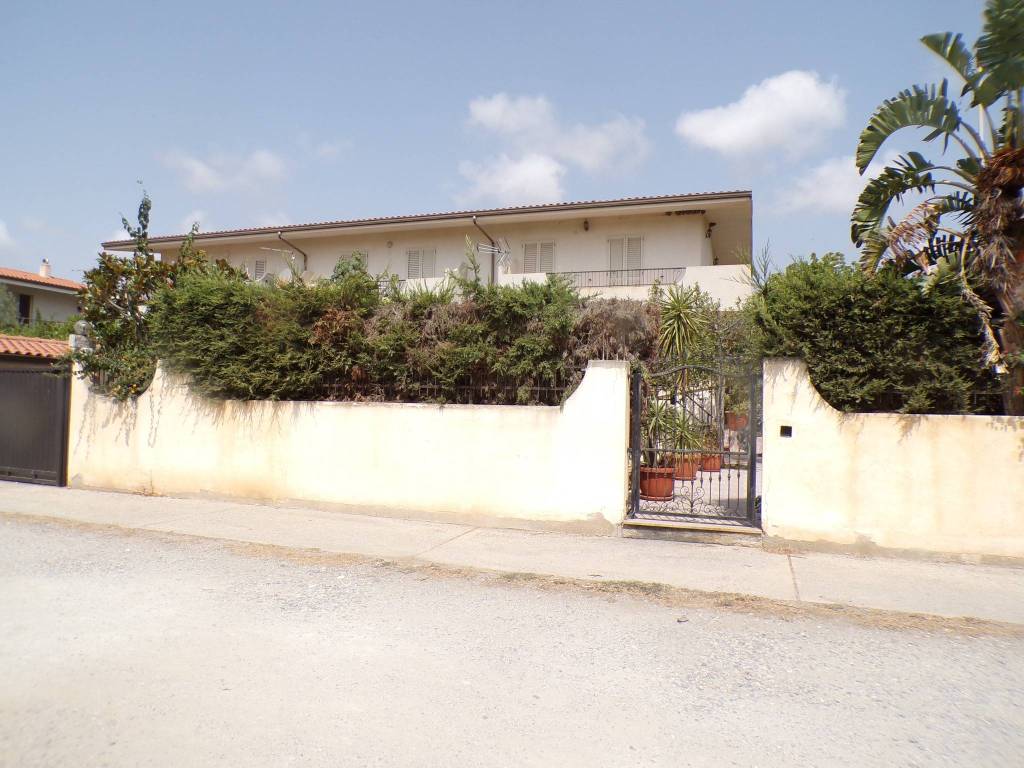 casa indipendente in vendita a Condofuri