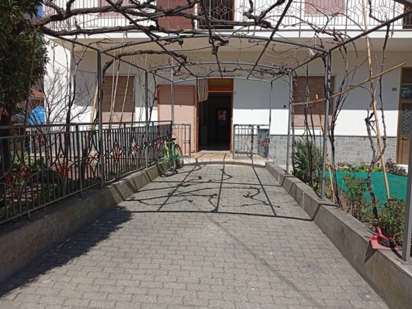 appartamento in vendita a Condofuri in zona San Carlo