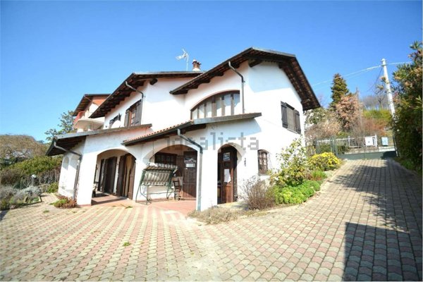casa indipendente in vendita ad Albugnano