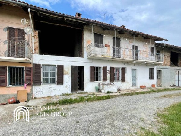 casa indipendente in vendita ad Albugnano