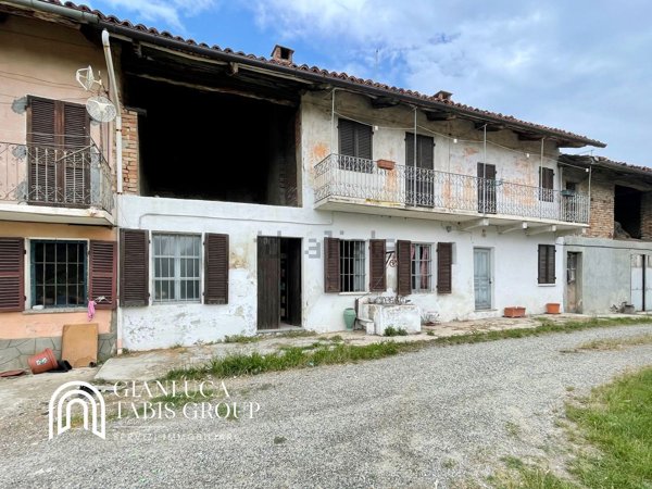 casa indipendente in vendita ad Albugnano