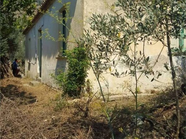 casa indipendente in vendita a Gerace