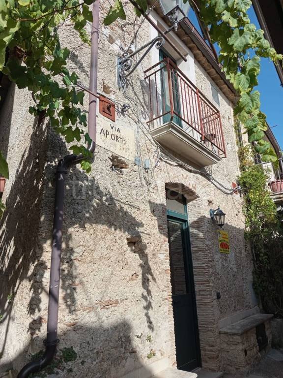casa indipendente in vendita a Gerace