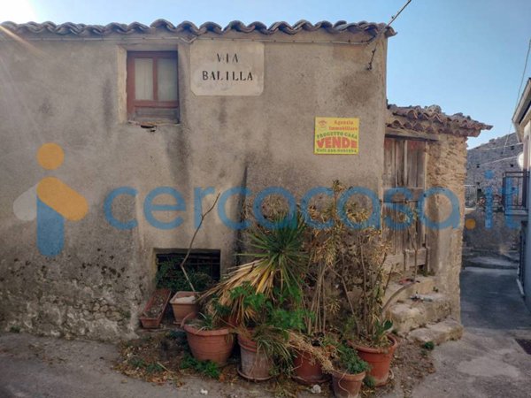 casa indipendente in vendita a Gerace
