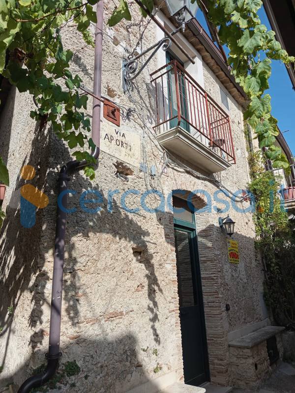 casa indipendente in vendita a Gerace
