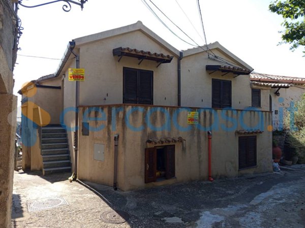 appartamento in vendita a Gerace