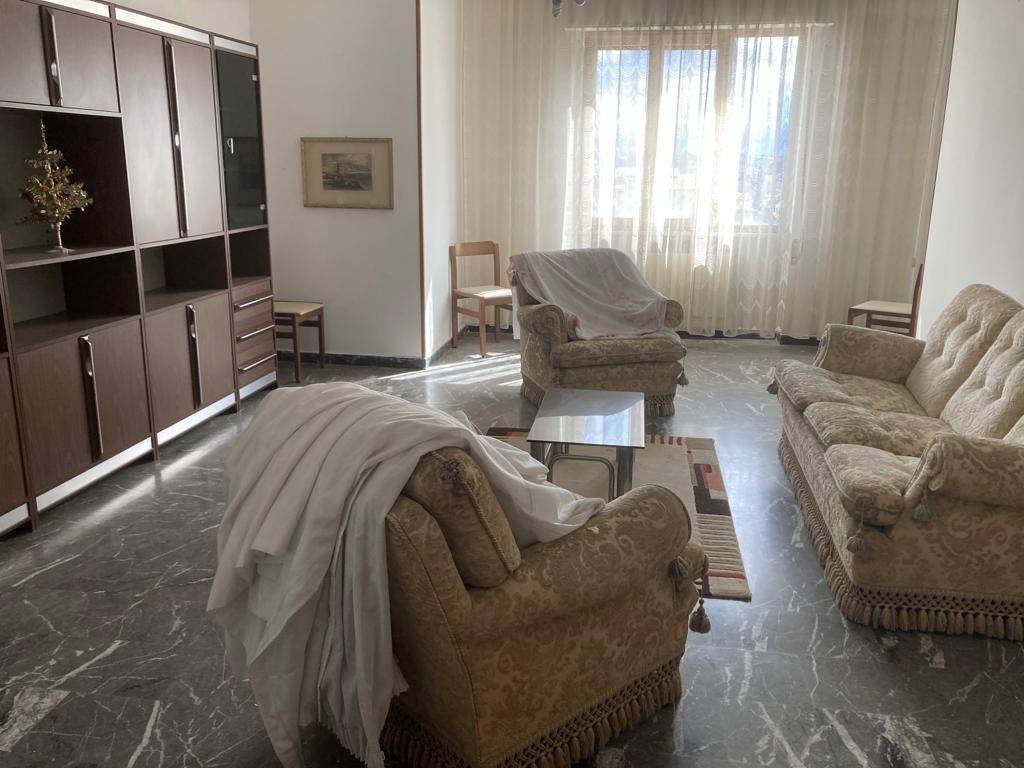 appartamento in vendita a Gioia Tauro
