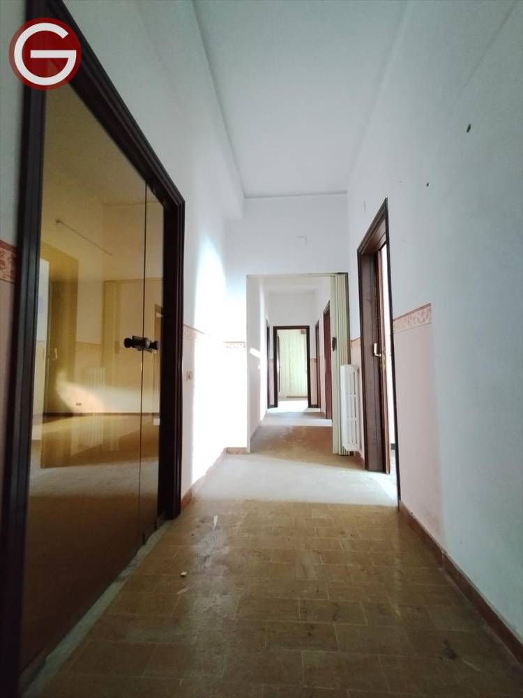 appartamento in vendita a Gioia Tauro