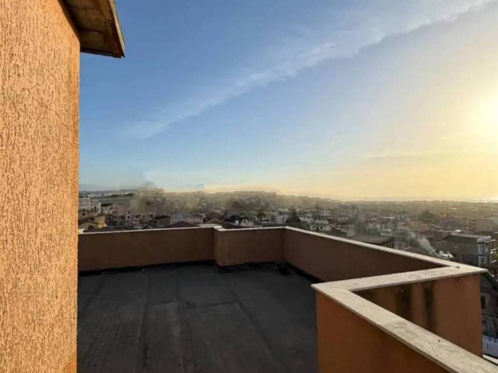 intera palazzina in vendita a Gioia Tauro