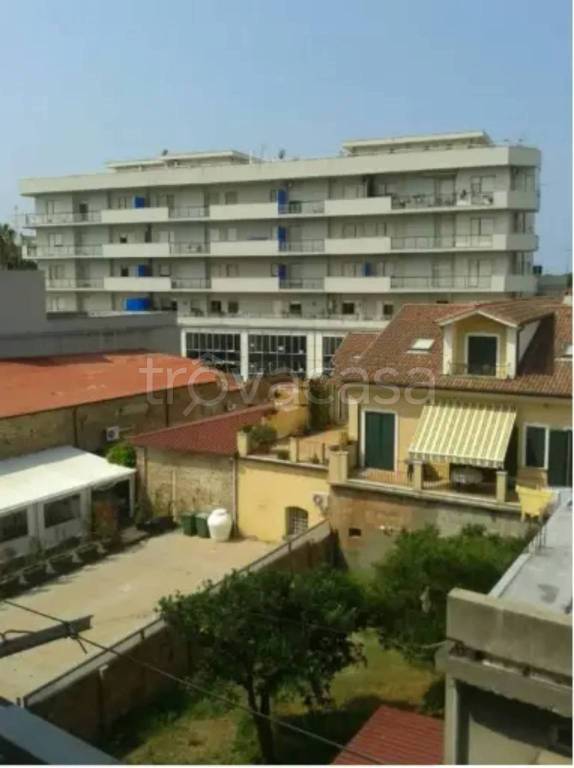 appartamento in vendita a Gioia Tauro